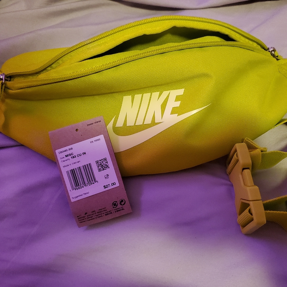 Nike fanny pack